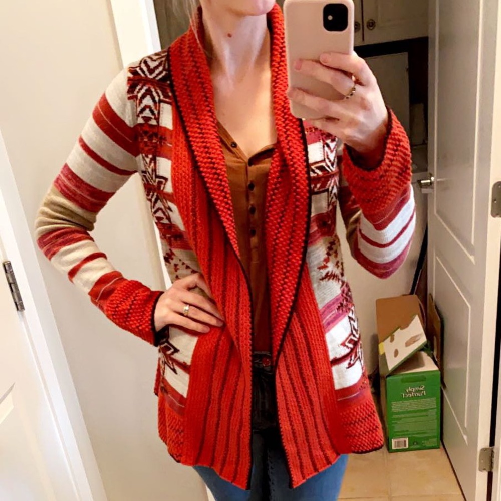BCBG cardigan